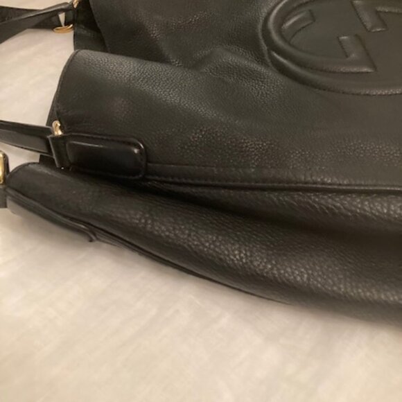 SOHO Gucci Black Largest SOHO Pebble Leather Shoulder Handbag - Picture 6 of 16